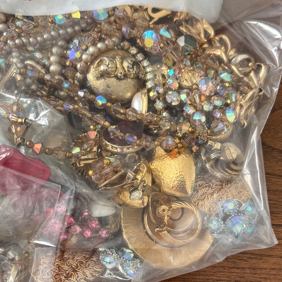 Bag of Costume Jewelry- including Trifari, Monet , Sara, Hobe and more - Picture 2 of 4